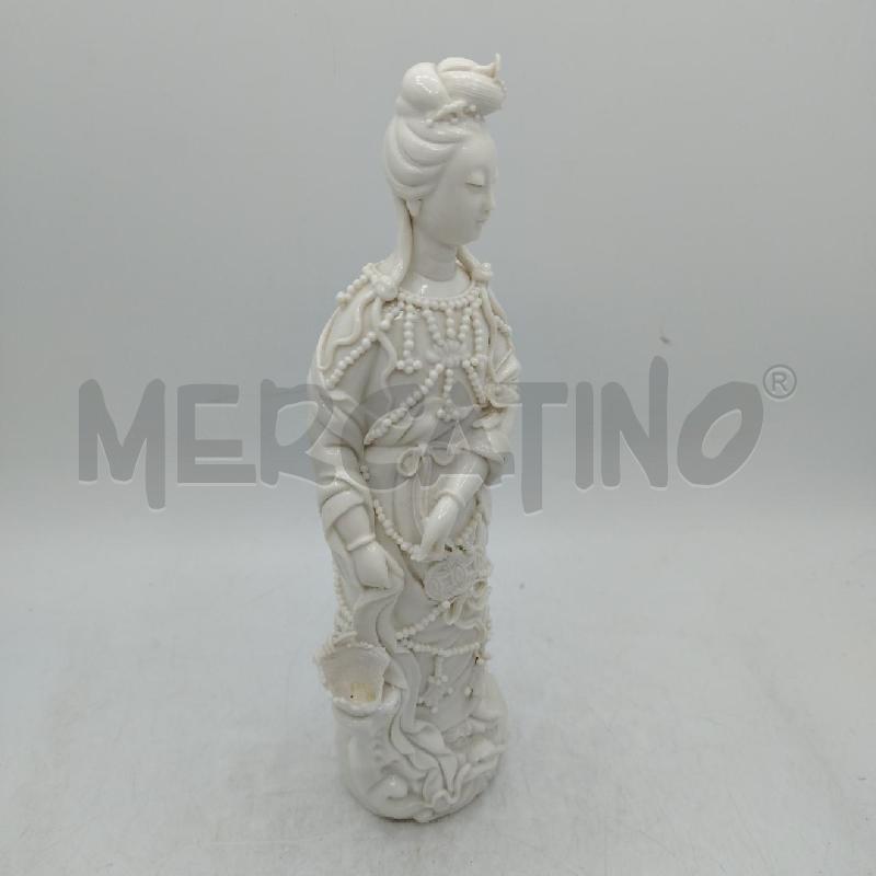 STATUINA PORCELLANA ORIENTALE DA RIV | Mercatino dell'Usato Roma viale tirreno 2
