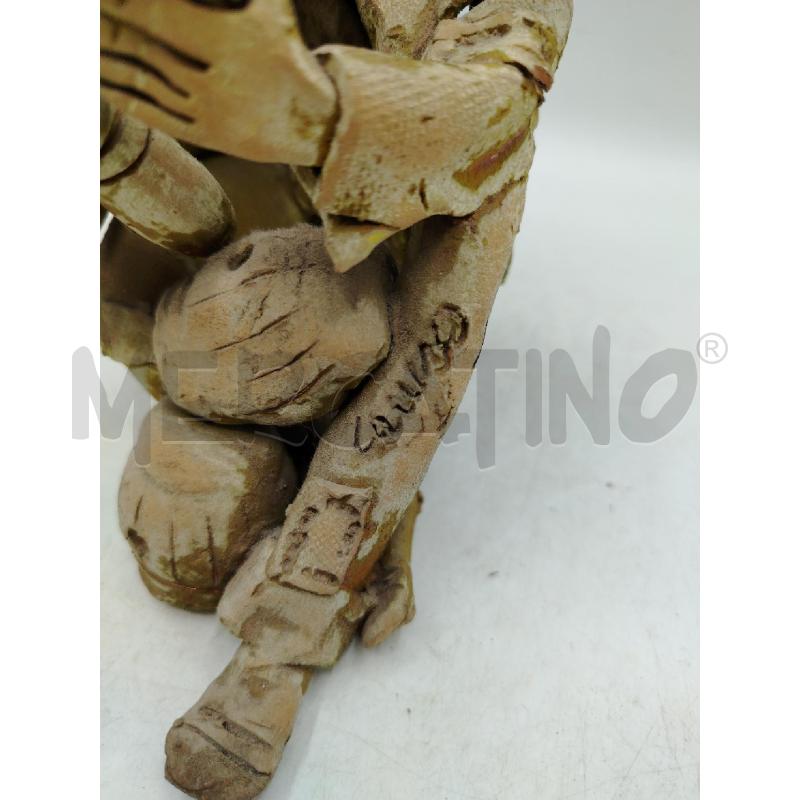 STATUINA T COTTA A FIRMA CARUSO | Mercatino dell'Usato Roma viale tirreno 5