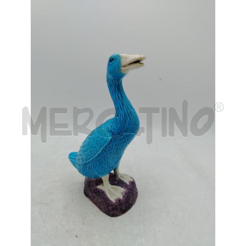 STATUINA VOLATILE AZZ BASE VIOLA  | Mercatino dell'Usato Roma viale tirreno 1