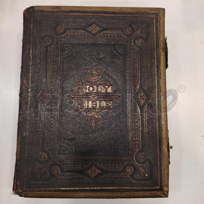 THE HOLY BIBLE REV. JOHN BROWN LONDON RIV RILEGATURA | Mercatino dell'Usato Roma viale tirreno 1