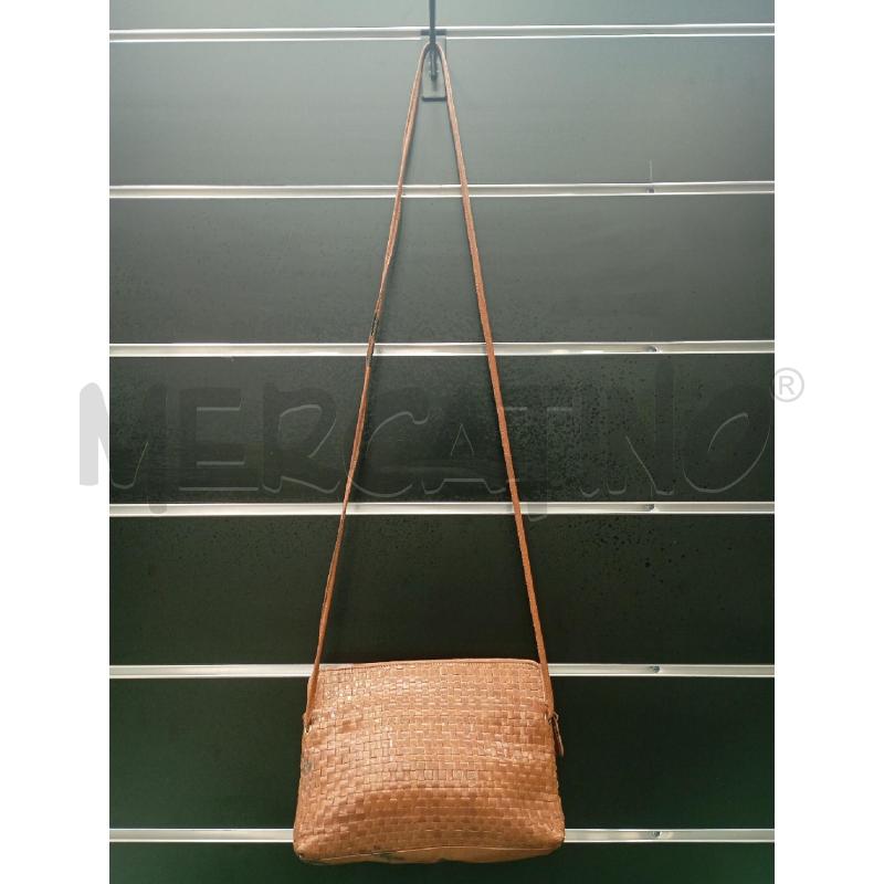 TRACOLLA D FENDI VINTAGE PELLE INTRECCIATA DA RIV | Mercatino dell'Usato Roma viale tirreno 1