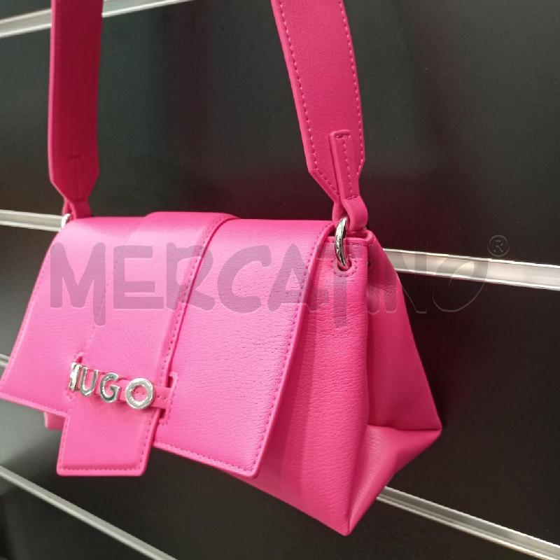 TRACOLLA D HUGO BOSS FUCSIA  | Mercatino dell'Usato Roma viale tirreno 3