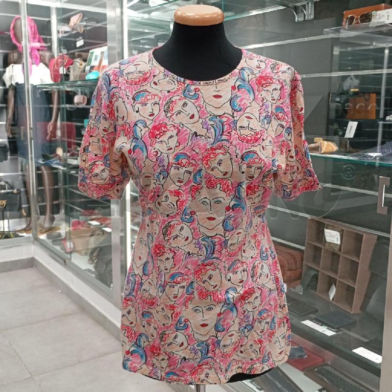 T SHIRT D FENDI VINT VOLTI FEMMINILI CAPELLI RSS  | Mercatino dell'Usato Roma viale tirreno 1
