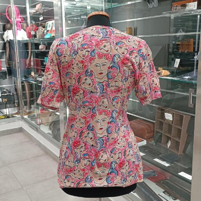 T SHIRT D FENDI VINT VOLTI FEMMINILI CAPELLI RSS  | Mercatino dell'Usato Roma viale tirreno 2
