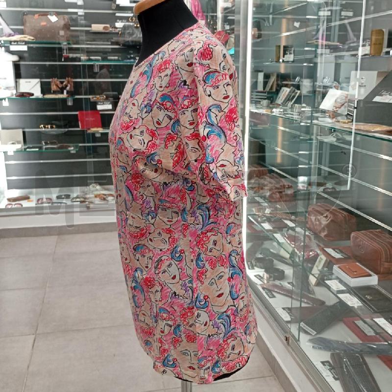 T SHIRT D FENDI VINT VOLTI FEMMINILI CAPELLI RSS  | Mercatino dell'Usato Roma viale tirreno 3