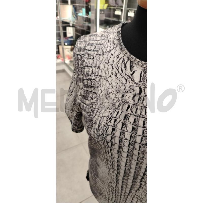 T SHIRT D ROBERTO CAVALLI STAMPA COCCODRILLO NERO/BIANCO | Mercatino dell'Usato Roma viale tirreno 3