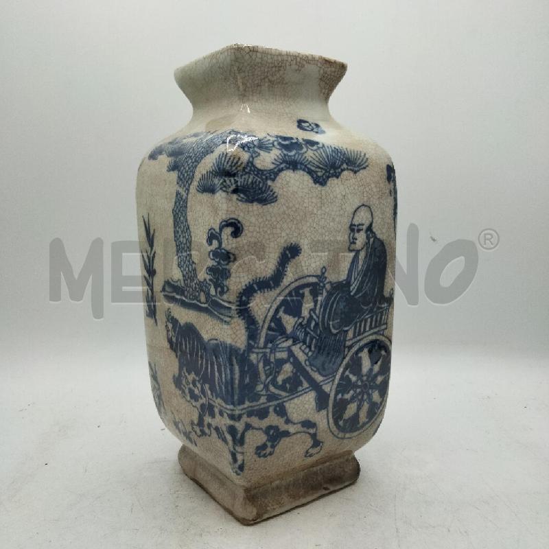 VASO ORIENTALE DEC BLU PERSONAGGI | Mercatino dell'Usato Roma viale tirreno 1