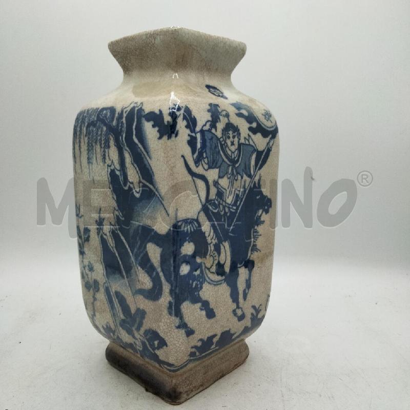 VASO ORIENTALE DEC BLU PERSONAGGI | Mercatino dell'Usato Roma viale tirreno 3