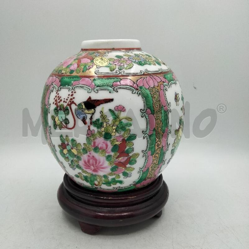 VASO PORCELLANA ORIENTALE BASE LEGNO | Mercatino dell'Usato Roma viale tirreno 1