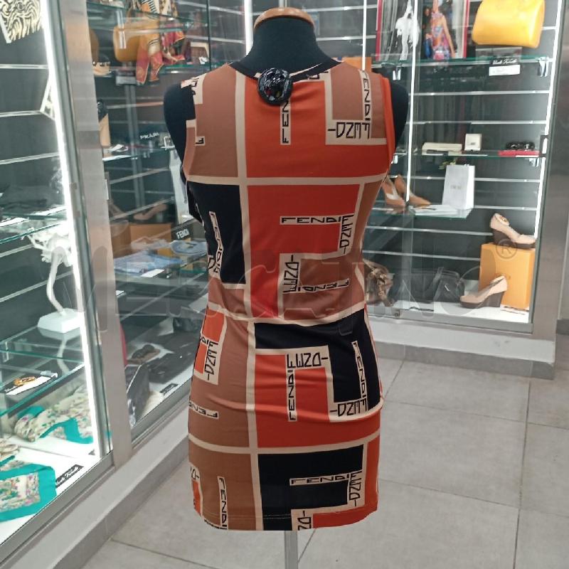 VESTITO D FENDI MARE MULTICOLOR | Mercatino dell'Usato Roma viale tirreno 2