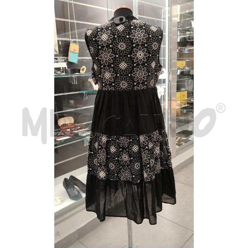 VESTITO D PANAJI NE RICAMI BI PETTO | Mercatino dell'Usato Roma viale tirreno 2