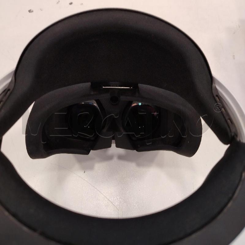 VR PLAYSTATION CON BASE E CAVI | Mercatino dell'Usato Roma viale tirreno 2