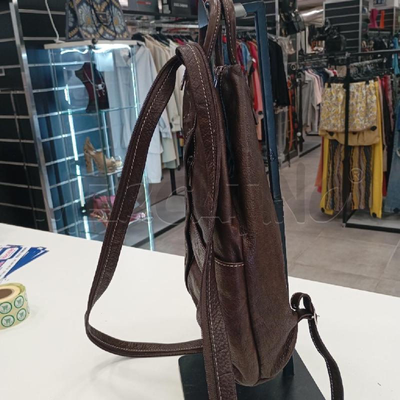 ZAINO D CUOIERIA FIORENTINA MA CUCITURE BE  | Mercatino dell'Usato Roma viale tirreno 3