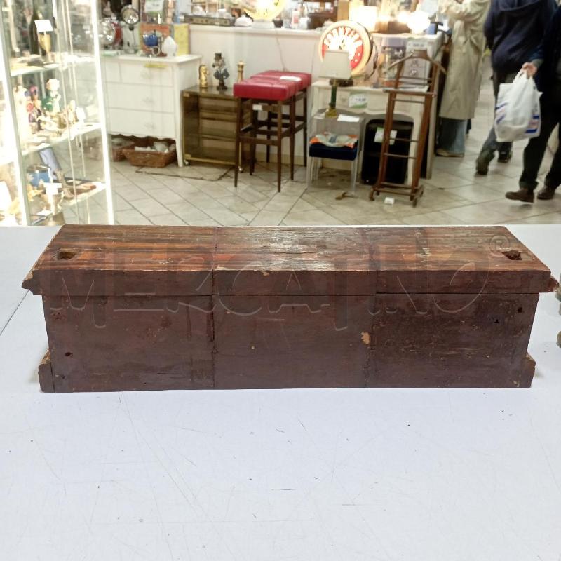 BASE LEGNO RETT DORATA FOGLIE | Mercatino dell'Usato Roma montemario 2