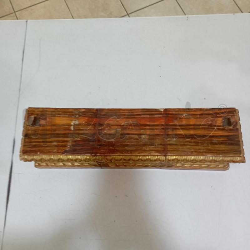 BASE LEGNO RETT DORATA FOGLIE | Mercatino dell'Usato Roma montemario 5