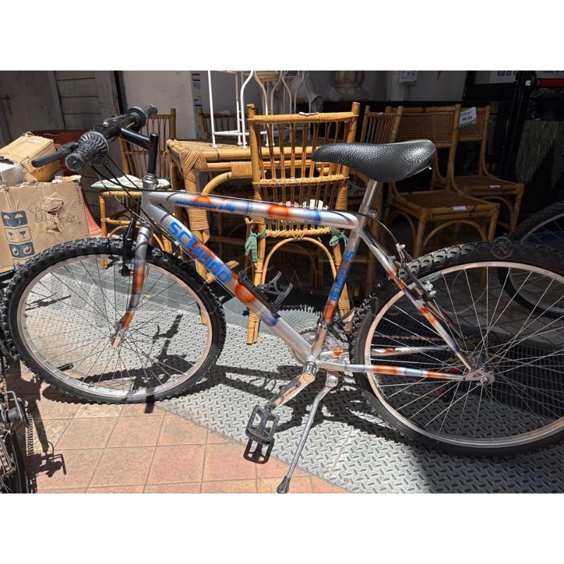BICICLETTA SCHIANO SHIMANO GRIGIA ROSSA | Mercatino dell'Usato Roma montemario 1