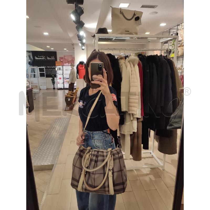BORSA DONNA BEIGE GRIGIA BURBERRY CHECK | Mercatino dell'Usato Roma montemario 5