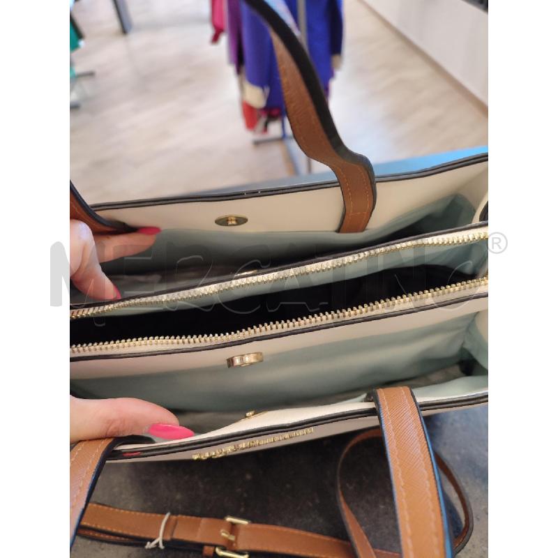BORSA DONNA BEIGE MARRONE BLUMARINE | Mercatino dell'Usato Roma montemario 2