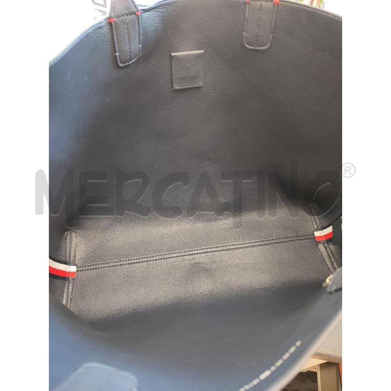BORSA DONNA BLU TOMMY HILFIGER | Mercatino dell'Usato Roma montemario 3
