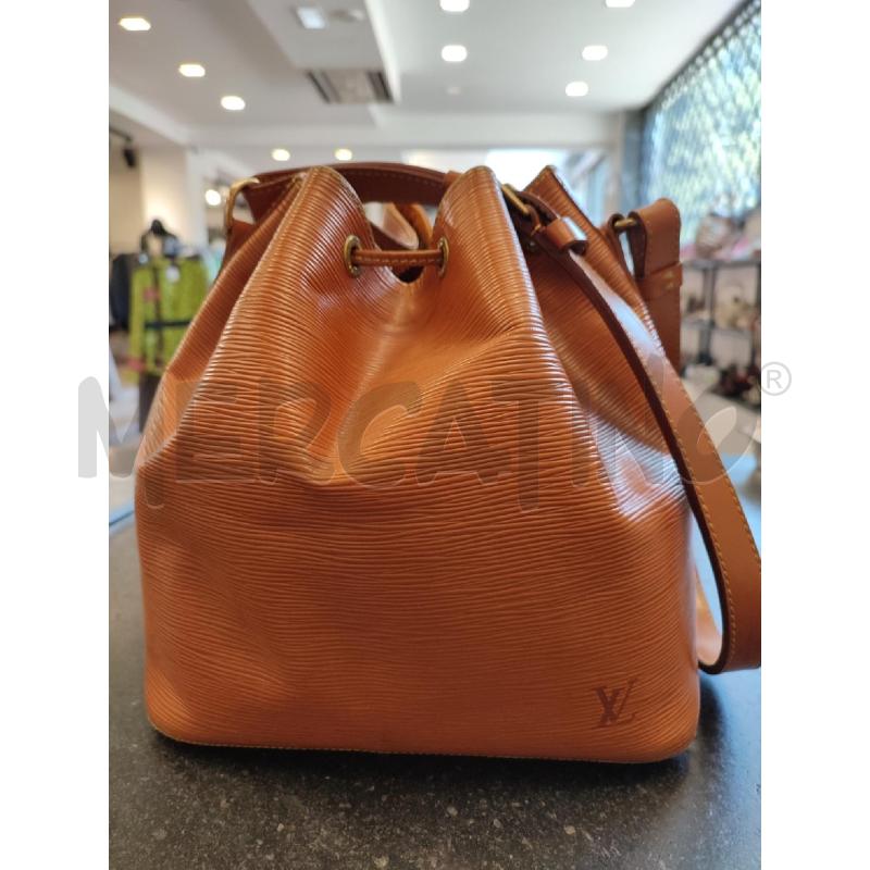 BORSA DONNA MARRONE LOUIS VUITTON NOE' EPI | Mercatino dell'Usato Roma montemario 2