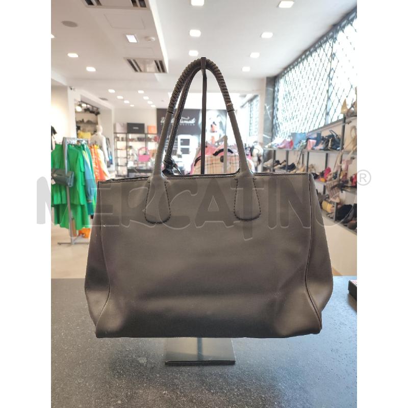 BORSA DONNA NERA SALVATORE FERRAGAMO DA RIV | Mercatino dell'Usato Roma montemario 2