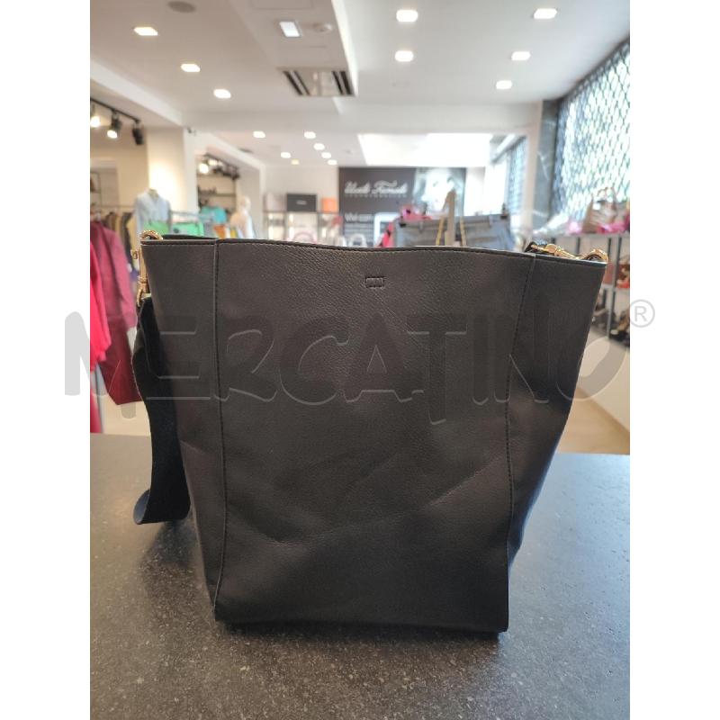 BORSA DONNA NERA VICTORIA HYDE LONDON TRACOLLA | Mercatino dell'Usato Roma montemario 2