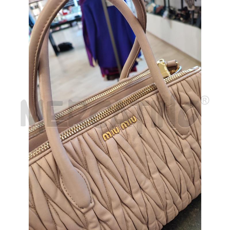 BORSA DONNA ROSA MATELASSE MIU MIU | Mercatino dell'Usato Roma montemario 2
