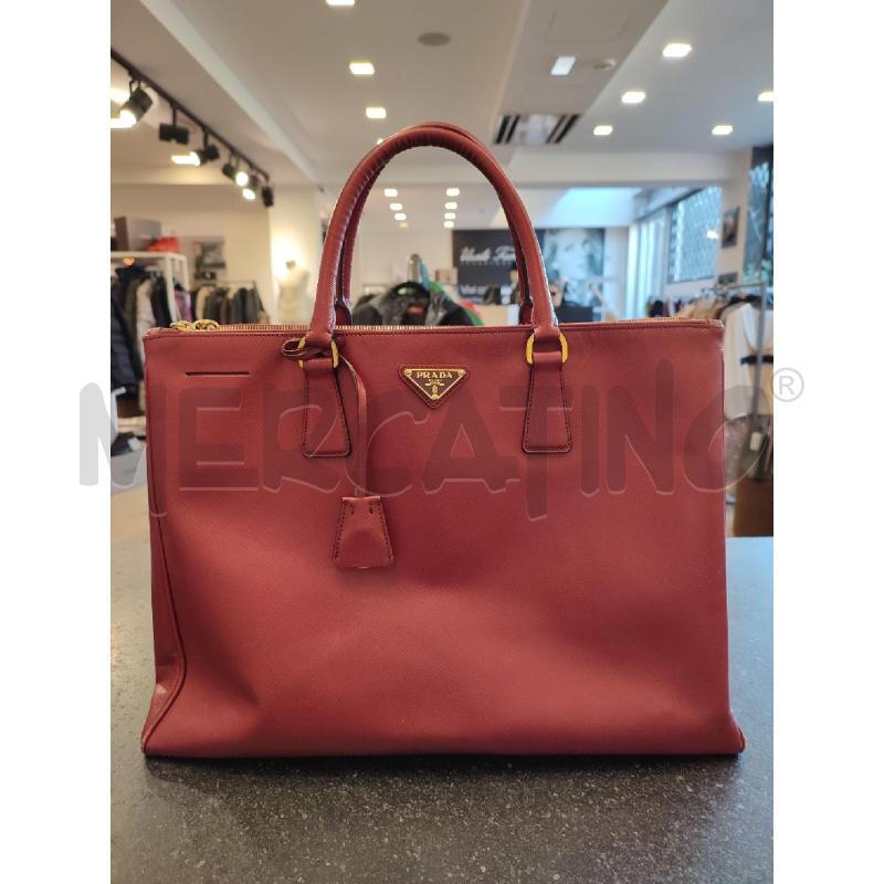 BORSA DONNA ROSSA PRADA SAFFIANO  | Mercatino dell'Usato Roma montemario 1