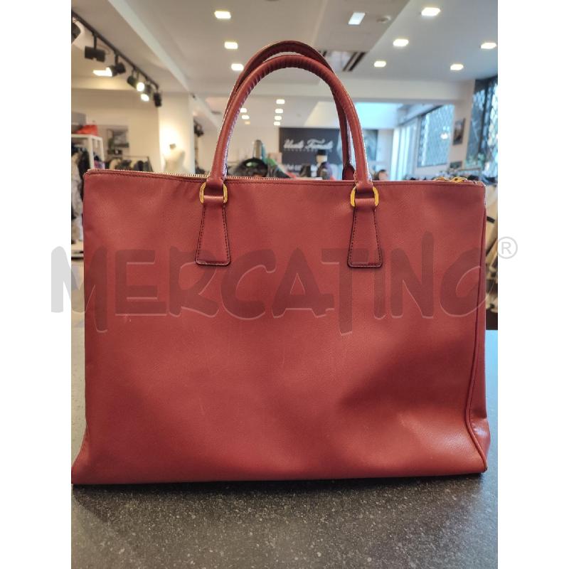 BORSA DONNA ROSSA PRADA SAFFIANO  | Mercatino dell'Usato Roma montemario 2