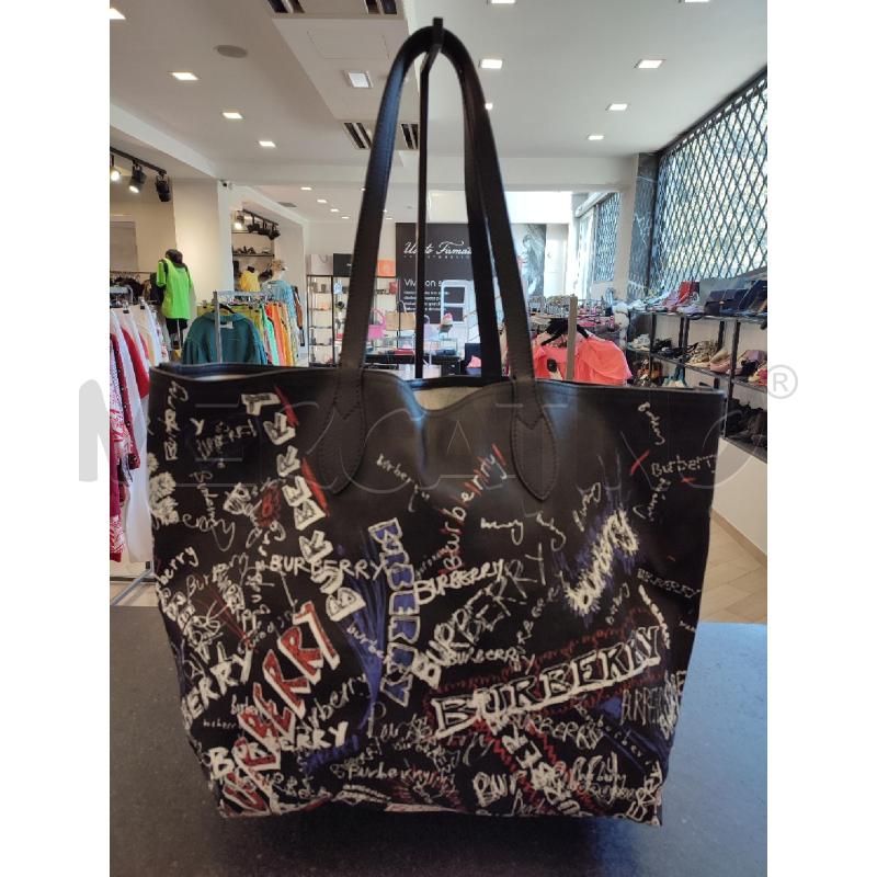 BORSA NERA BURBERRY THE DOODLE REVERSIBILE | Mercatino dell'Usato Roma montemario 2