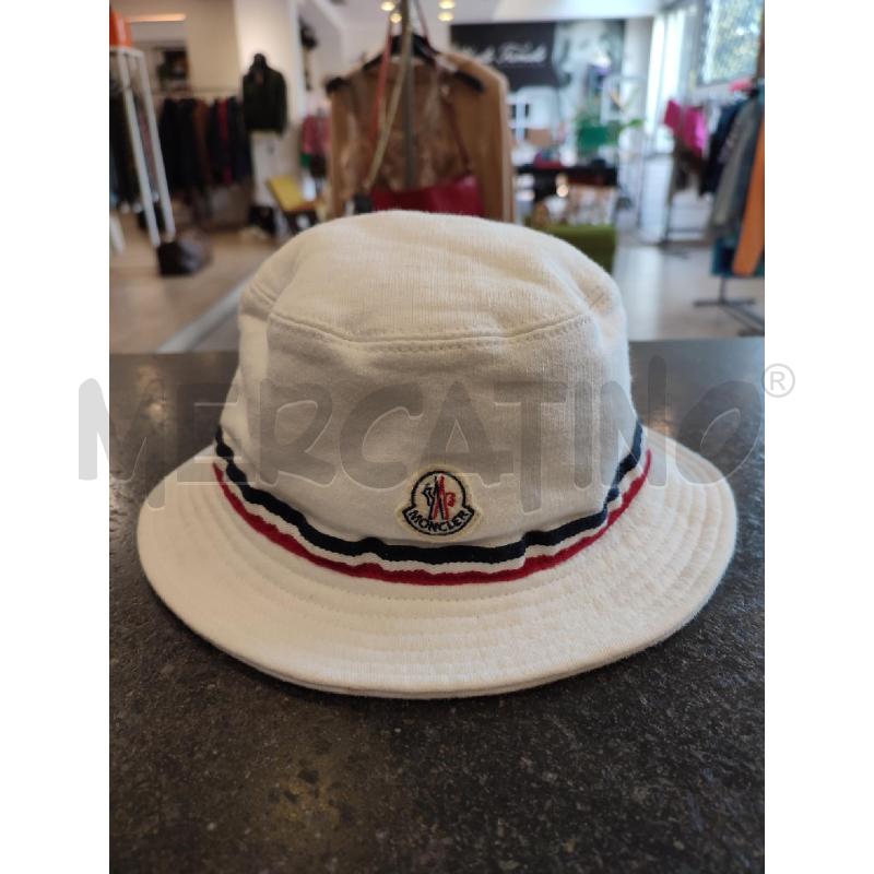 CAPPELLO DONNA BIANCO MONCLER | Mercatino dell'Usato Roma montemario 1
