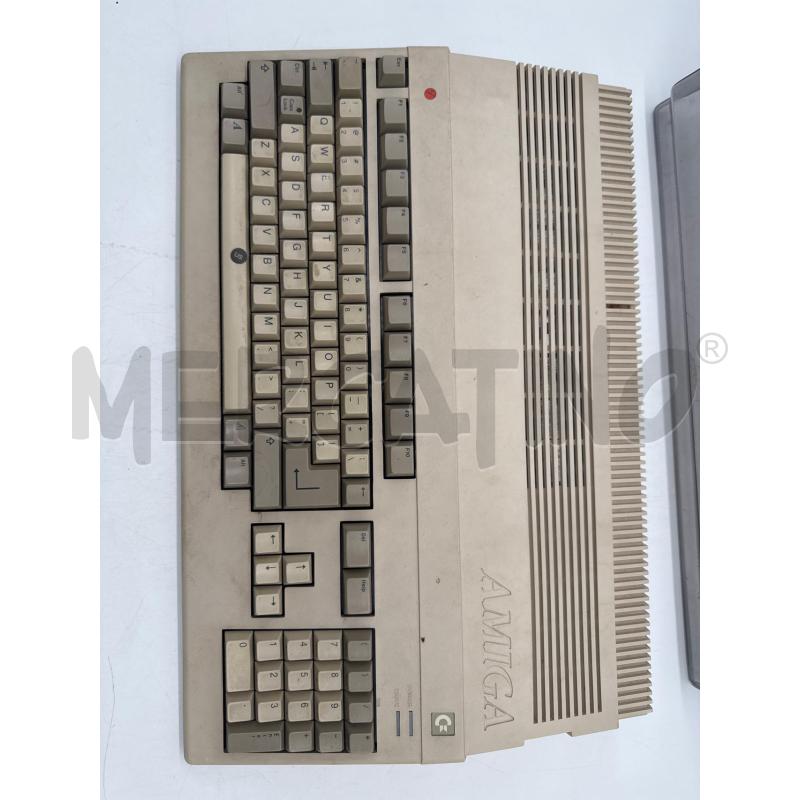 COMMODORE AMIGA A500 CON MANUALI  | Mercatino dell'Usato Roma montemario 2