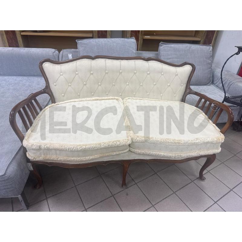 DIVANETTO NOCE BIANCO | Mercatino dell'Usato Roma montemario 1