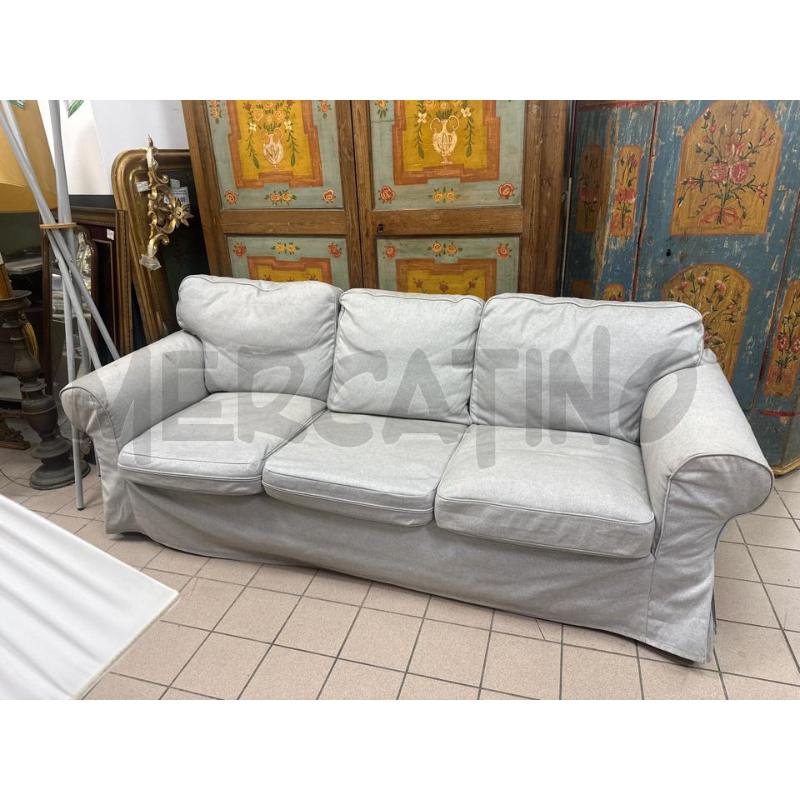 DIVANO 3P GRIGIO IKEA SFODERABILE | Mercatino dell'Usato Roma montemario 1