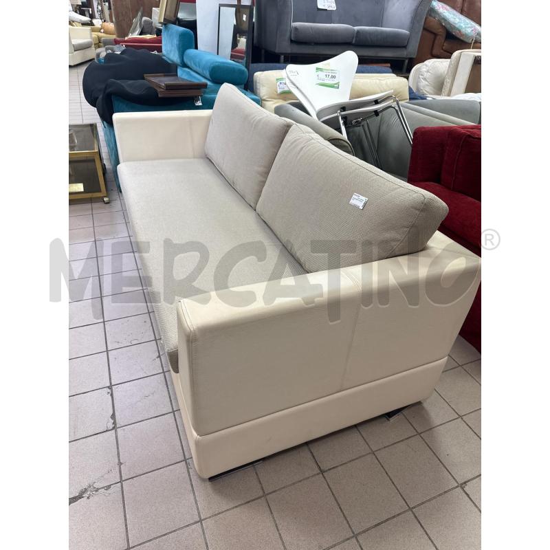 DIVANO BIANCO TESS ECRU 3P  | Mercatino dell'Usato Roma montemario 2