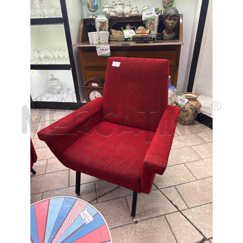 DIVANO LETTO +POLTRONE+TAVOLINO ANNI'50 ROSSO | Mercatino dell'Usato Roma montemario 2
