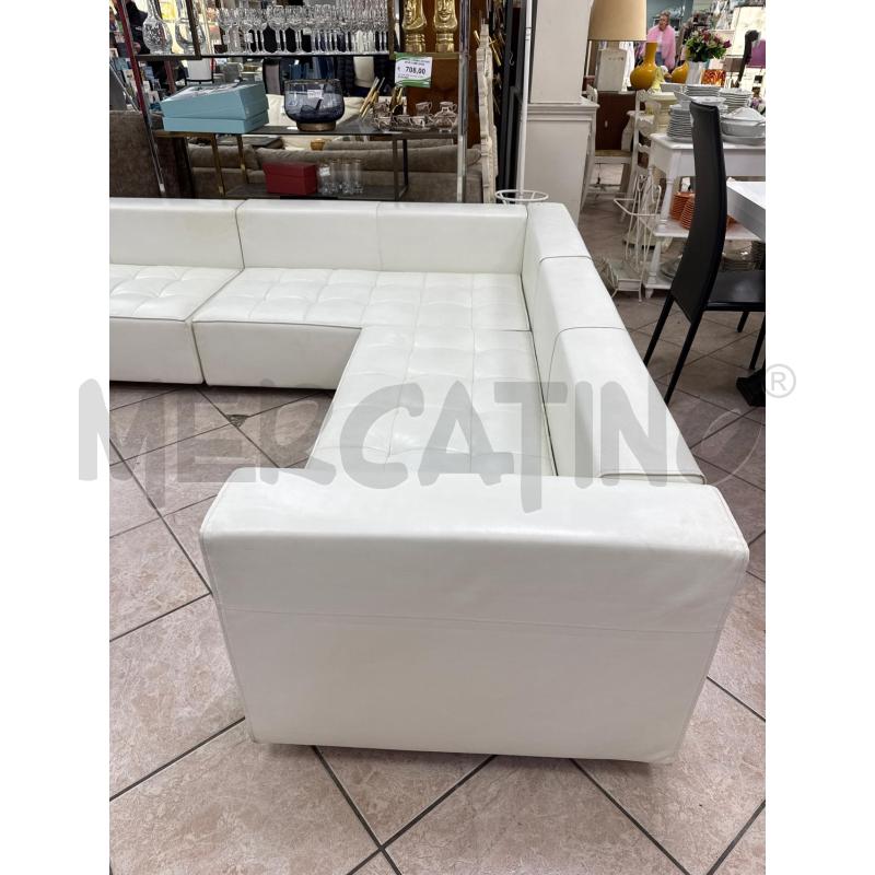 DIVANO PELLE BIANCO 3 PZ | Mercatino dell'Usato Roma montemario 2