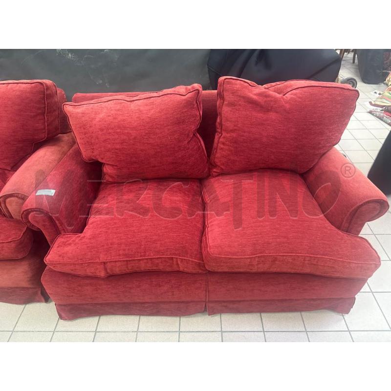 DIVANO ROSSO 2P PIUMA D'OCA | Mercatino dell'Usato Roma montemario 1