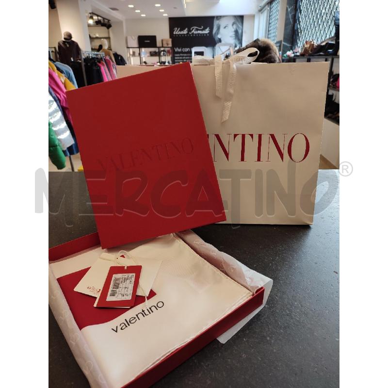FOULARD BIANCO ROSSO VALENTINO | Mercatino dell'Usato Roma montemario 1