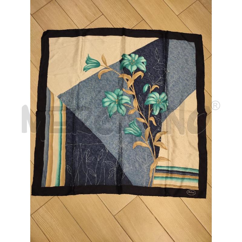 FOULARD BLU BORBONESE | Mercatino dell'Usato Roma montemario 1