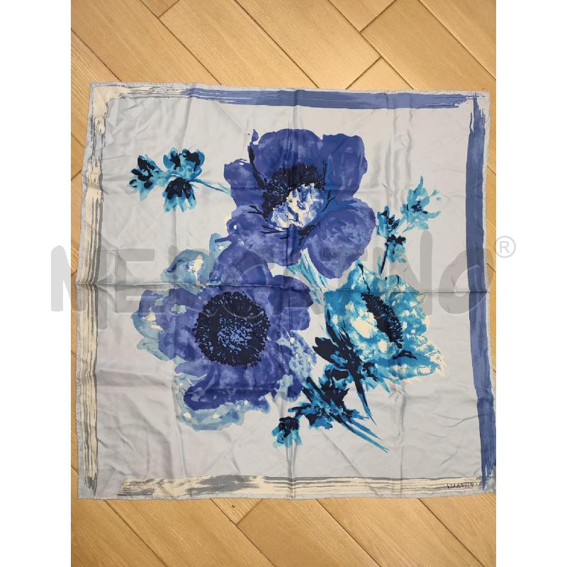 FOULARD CELESTE VALENTINO | Mercatino dell'Usato Roma montemario 1