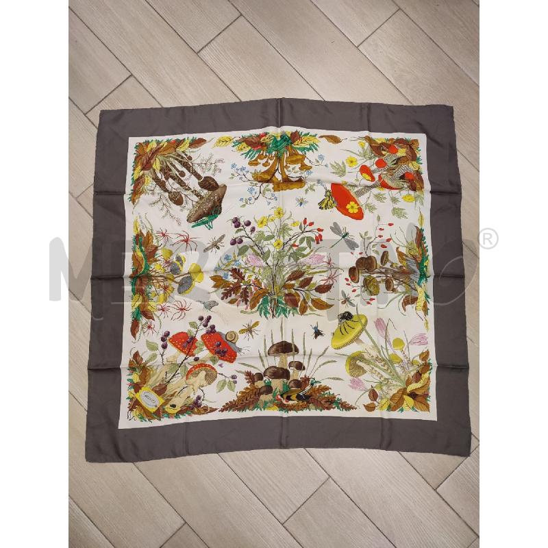 FOULARD VERDE GUCCI FANTASIA BOSCO | Mercatino dell'Usato Roma montemario 1