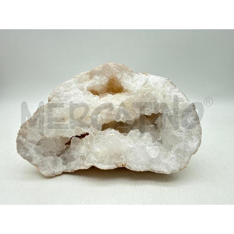 GEODE QUARZO BIANCO | Mercatino dell'Usato Roma montemario 1