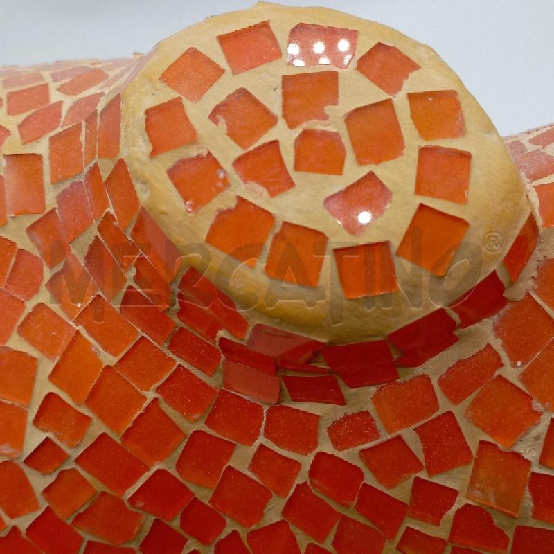 LAMPADA BUSTO DONNA VETRINI ARANCIONE | Mercatino dell'Usato Roma montemario 4
