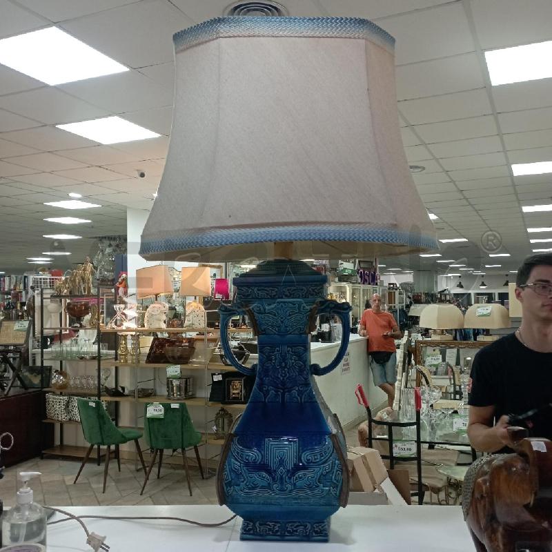 LAMPADA CINA STILE ARCAICO PORC BLU | Mercatino dell'Usato Roma montemario 1
