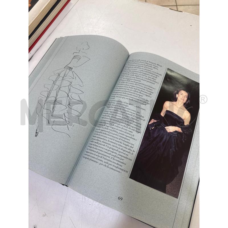 LIBRO VALENTINO FMR  | Mercatino dell'Usato Roma montemario 4