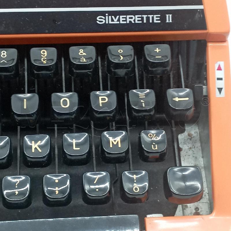 MACCHINA DA SCRIVERE SILVER REED SILVERETTE II ARANC | Mercatino dell'Usato Roma montemario 3