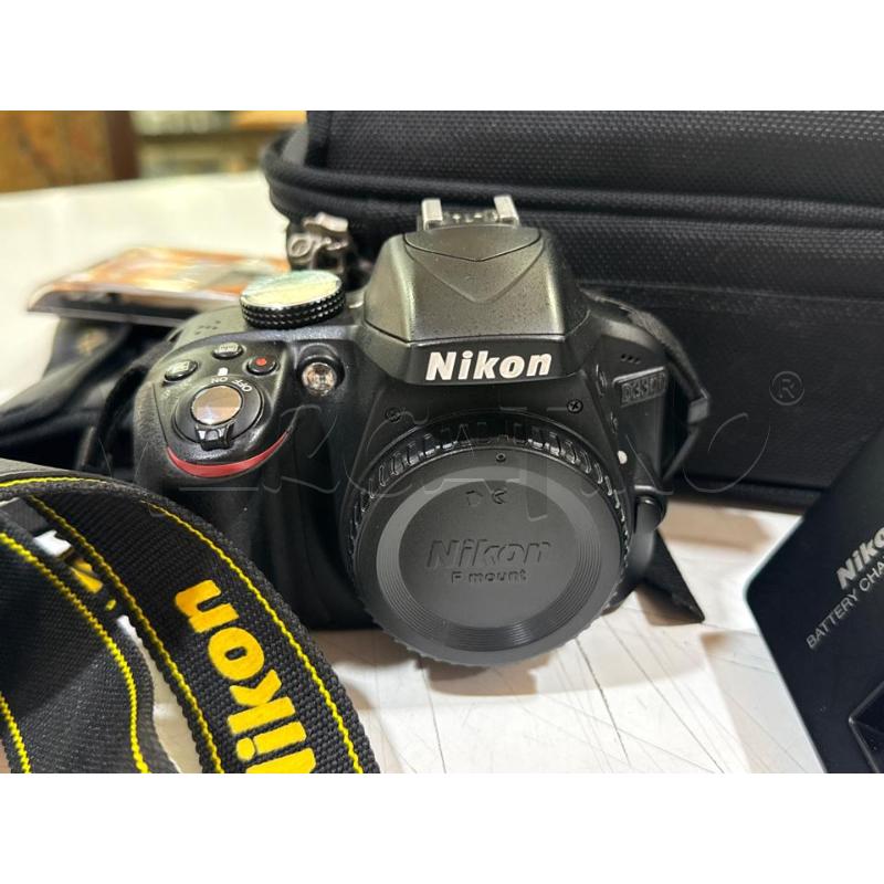 MACCHINA FOT NIKON D3300+OBBIETTIVI+BORSA | Mercatino dell'Usato Roma montemario 2