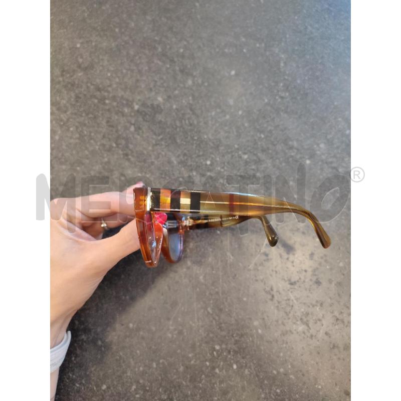 OCCHIALI DONNA BURBERRY LENTE SFUMATA | Mercatino dell'Usato Roma montemario 2
