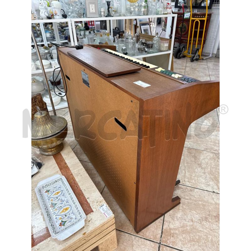 ORGANO FARFISA WINDSOR | Mercatino dell'Usato Roma montemario 3